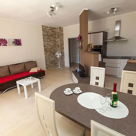 Aparthotel Lilli - Kroatien