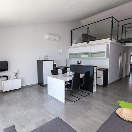 Aparthotel Lilli - Kroatien