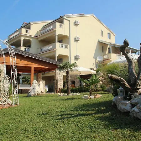 Aparthotel Lilli - Kroatien