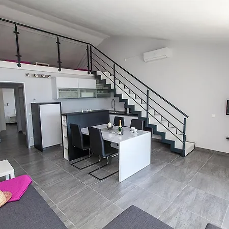 Aparthotel Lilli - Kroatien *
