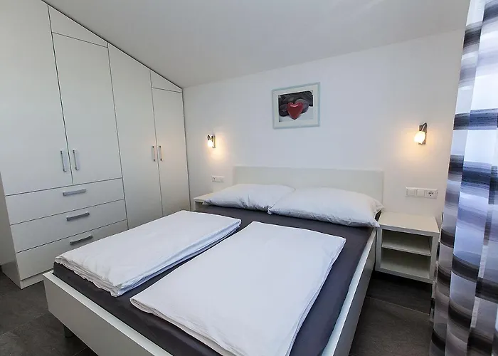 Lilli - Kroatien Aparthotel 3*