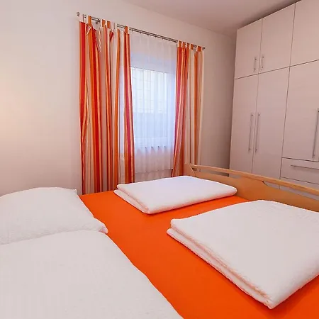 Lilli - Kroatien 3*